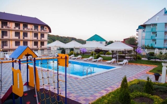 Hotel Aqua Villa