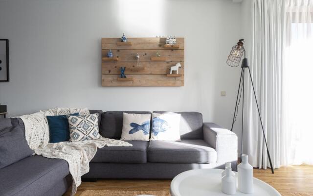 Apartment in Netherlands With Marina View