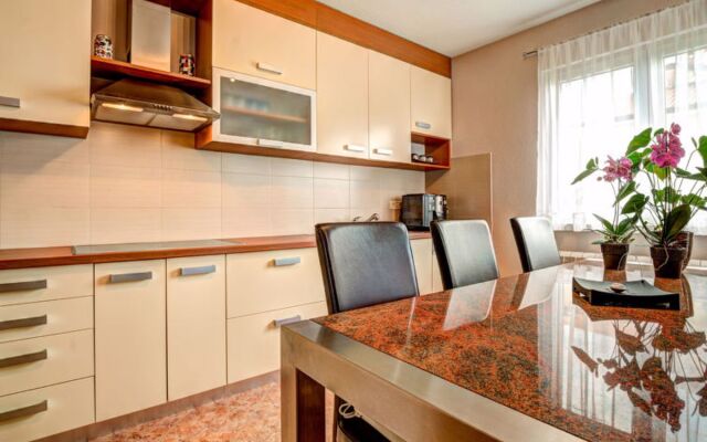 Apartment Tommy Rääkkylä 13875