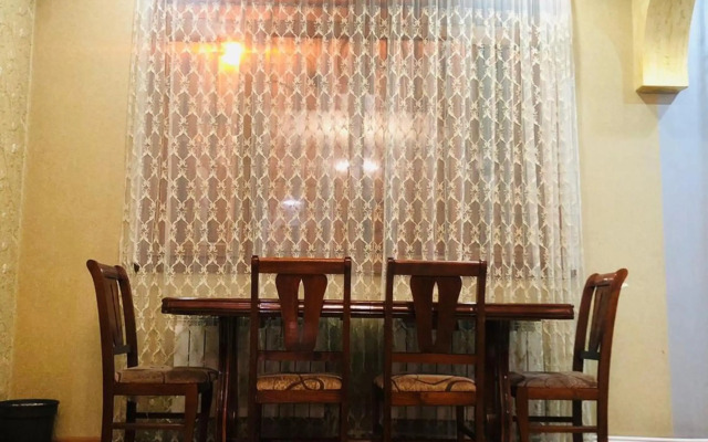Apartment on Mamikonyants Street