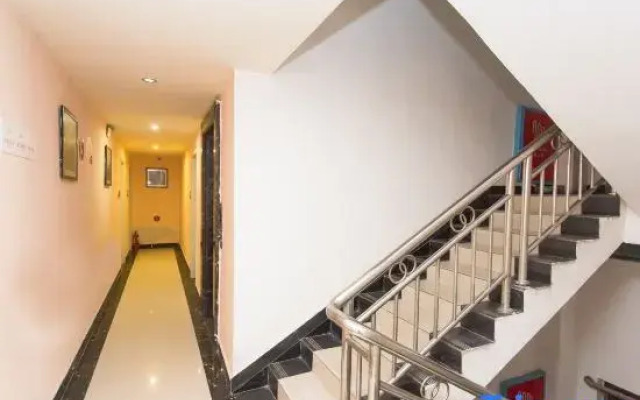 He Xi Business Hotel