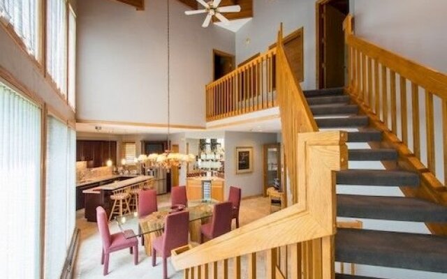 Pinnacle by Lespri Management