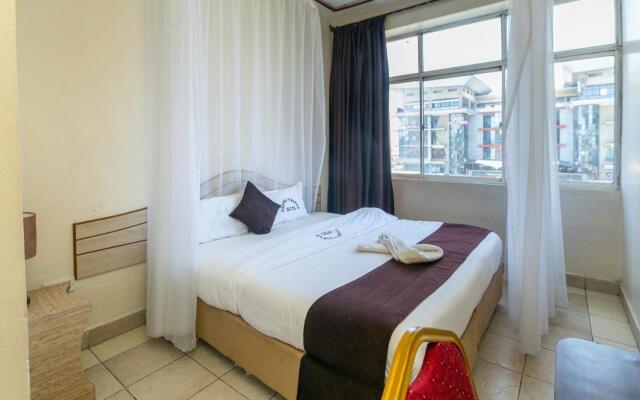Fahari Triple Hotel