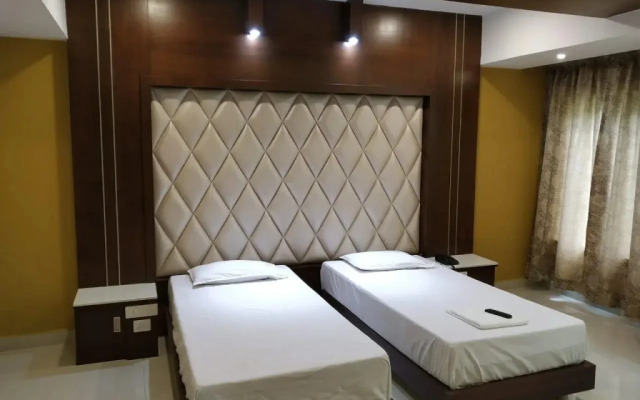 The Grand Park Hotel
