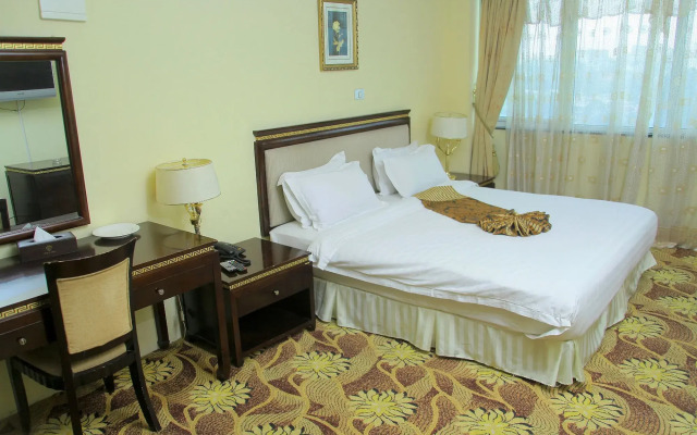 Yoly Addis Hotel