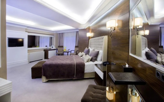 Mirilayon Hotel