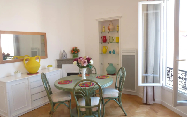 Two bedrooms in the center of Cannes, 500 meters from the Palais des Festival and the Croisette - 1934 - Hotel in Cannes - Photo 3