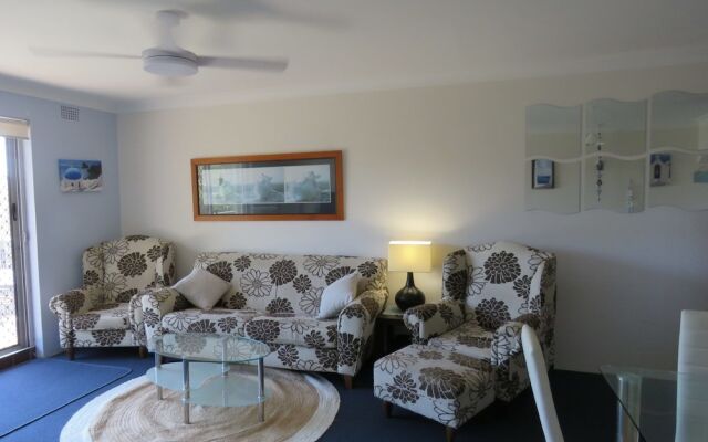 Parkview, Unit 16, 11 Catalina Close