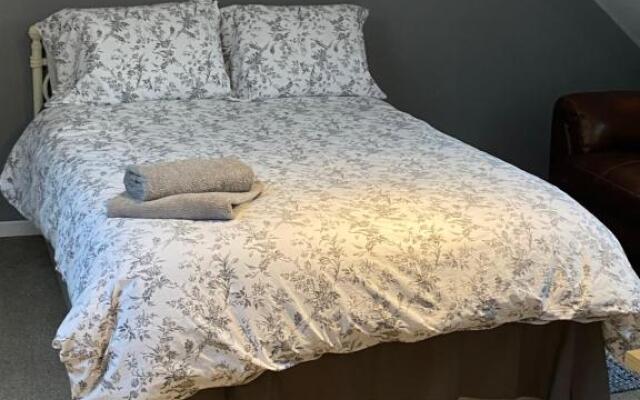 Glenashdale 28 a 1/R Boyd Street Largs Ka308le