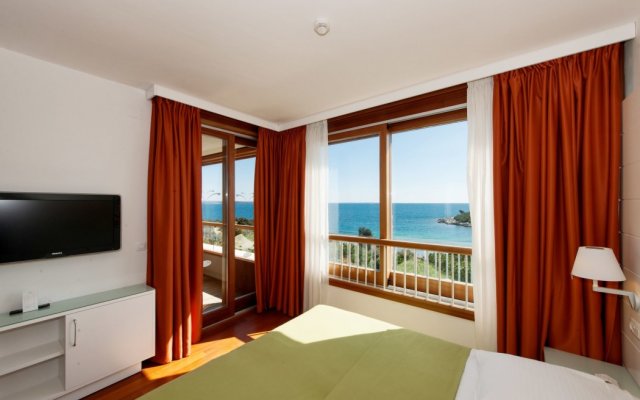 Maistra Select All Suite Island Hotel Istra