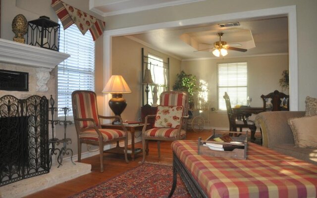 At Nana's Guesthouse