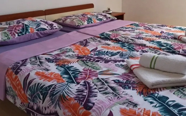 Davor - With Parking - A8