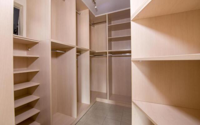 Manolia Dream Apartment 3-bedrooms 30m to the beach