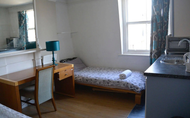 Hostel 7