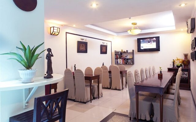 Hanoi Boutique 2