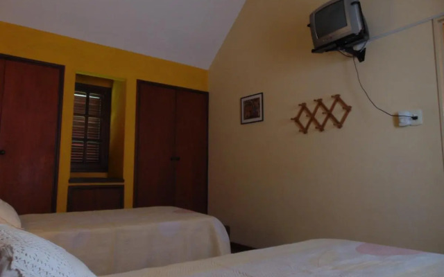 Casa De Piedra