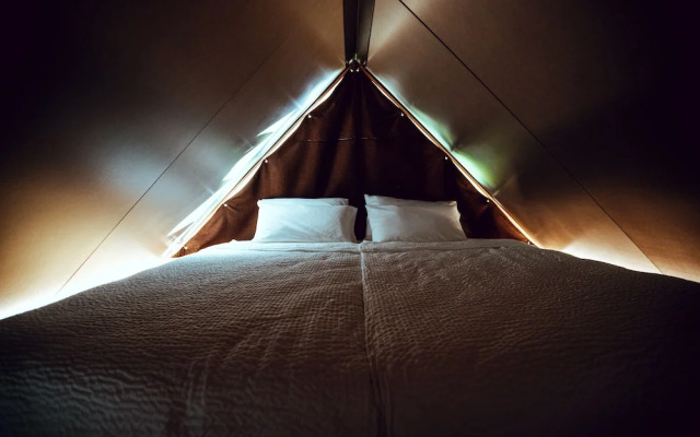 Luxury Glamping Chocolate Village