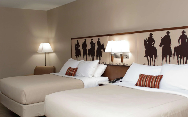 Best Western Bandera Suites & Saloon