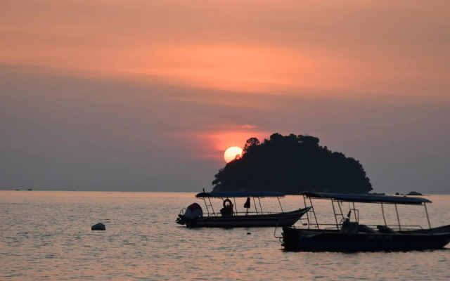 AVI Pangkor Beach Resort