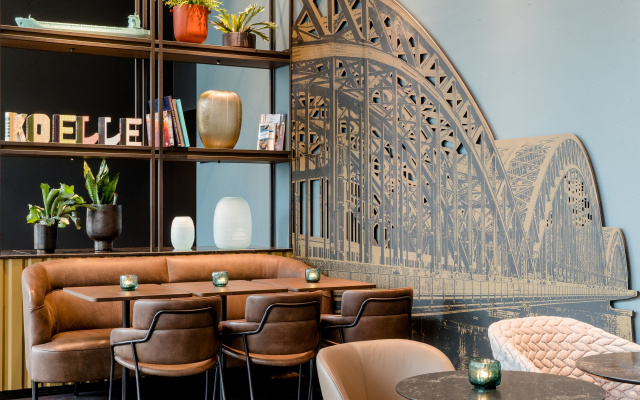 Motel One Köln-Altstadt