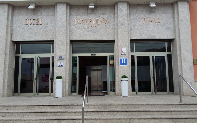 Hotel Ponferrada Plaza