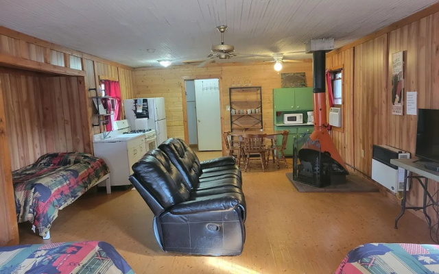 Casey's Cabins