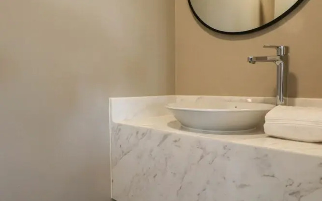 w Divine 3BR w Balcony Near Larcomar