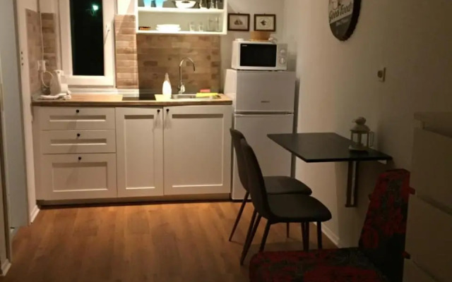 L&L Apartments