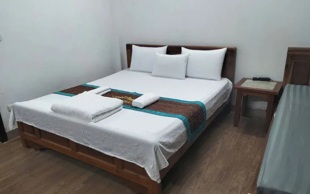 Huong Villa Hotel HN - by BAY LUXURY