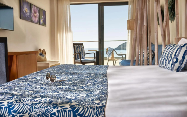 Lindos Bay Suites