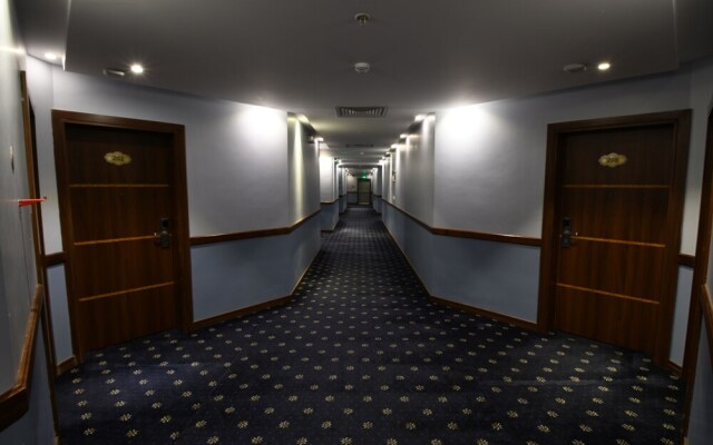 Ideal Home Hotel