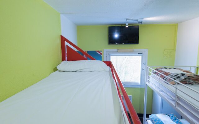 Lemon Hotel - Mery sur Oise/Cergy