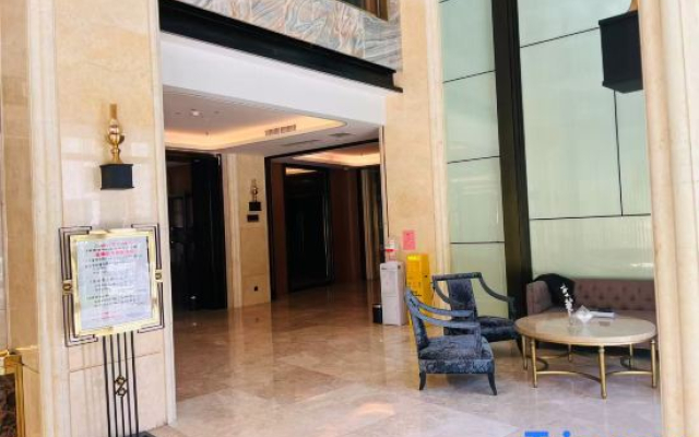 Minshan Sun Tribe Hotel