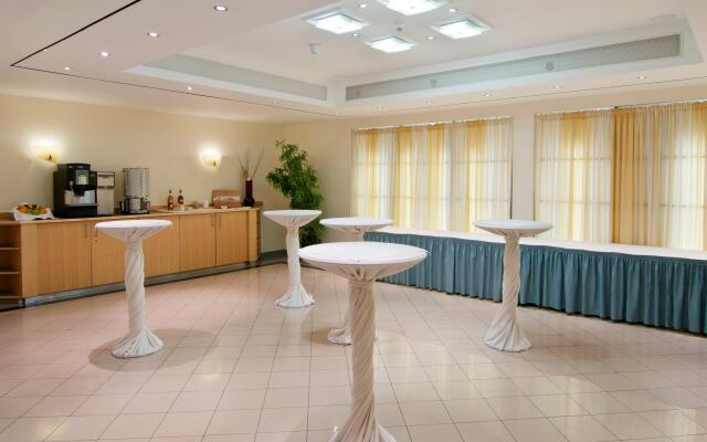 Holiday Inn Munich - South, an IHG Hotel