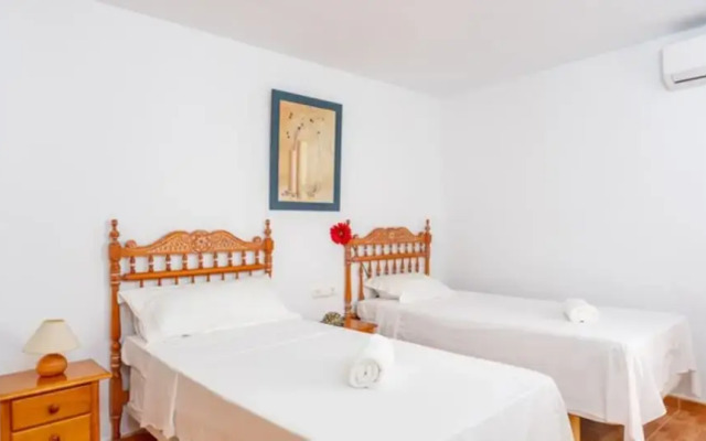Apartment - 2 Bedrooms with WiFi - 107887