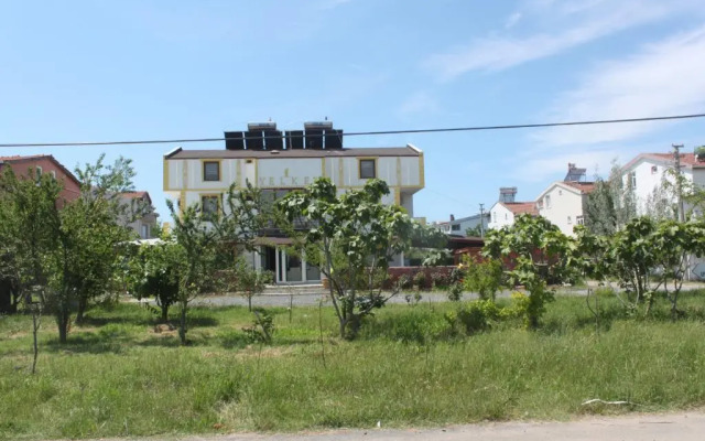 Yelken Apart Hotel Yeniciftlik
