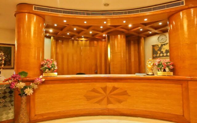 Hotel Zeeras