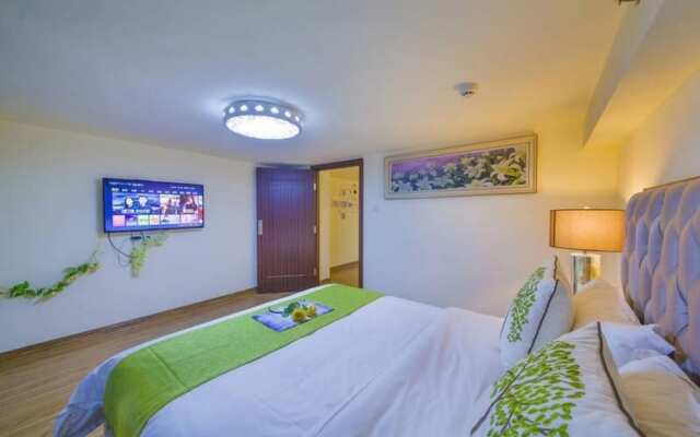 BaiHe International Apartment Hotel