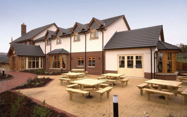 Premier Inn Dumbarton - Loch Lomond