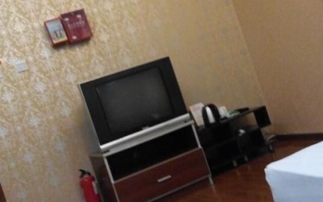 Longzu Club Beijing Sanyuan Bridge