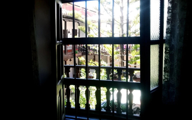Hostal Revash