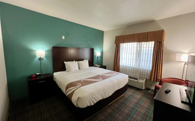 Quality Inn & Suites, Near University