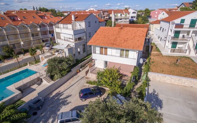 Apartment Ante