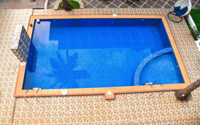 Royale Nirvana Resort