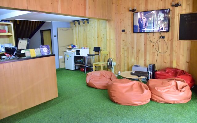 Double Five - Hostel