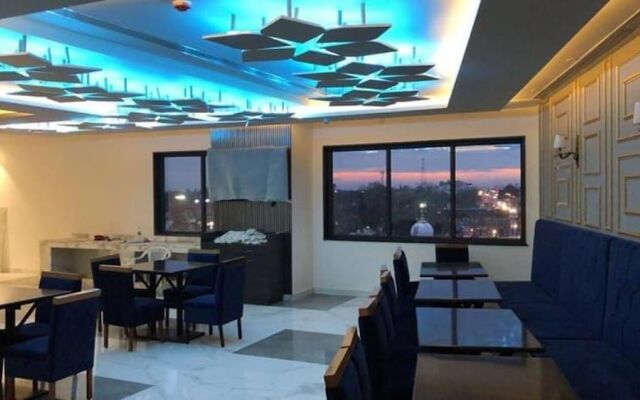 TreeHouse London Street Amritsar