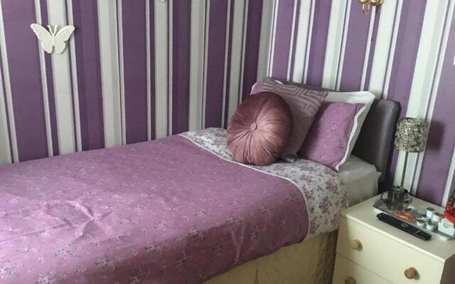 OYO Wynnstay Hotel