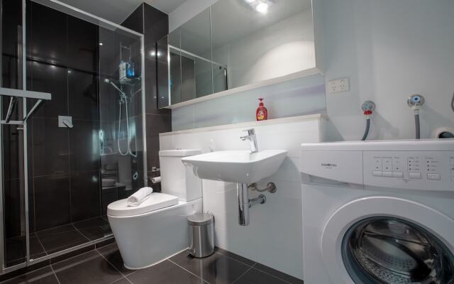 107light Filled Cozy Apt in the Heart of St Kilda