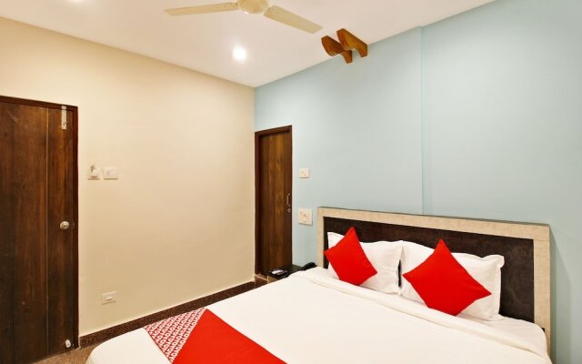 Hotel Vaishnavi By OYO Rooms