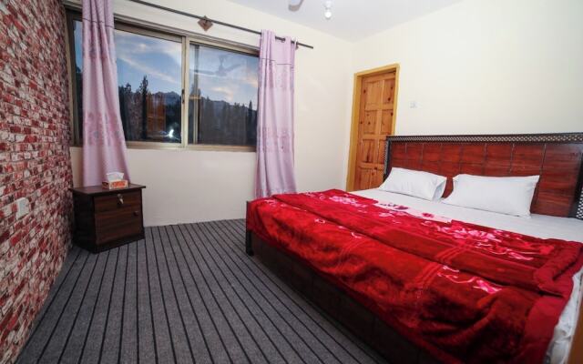 Yak Sarai Hotel